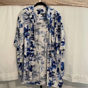 Men’s Hawaiian shirt